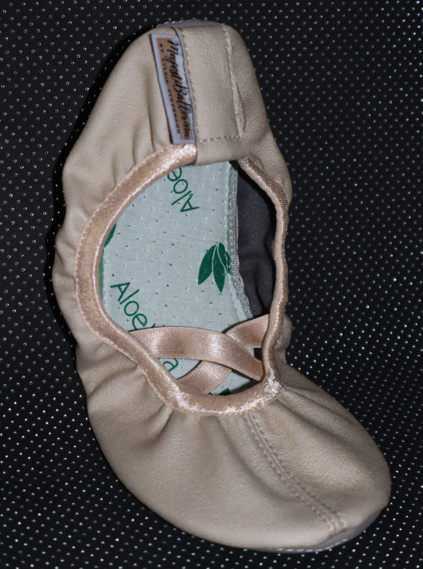 Gymnastikschuhe Schläppchen Majestiballerina THeresa vegan leather beige