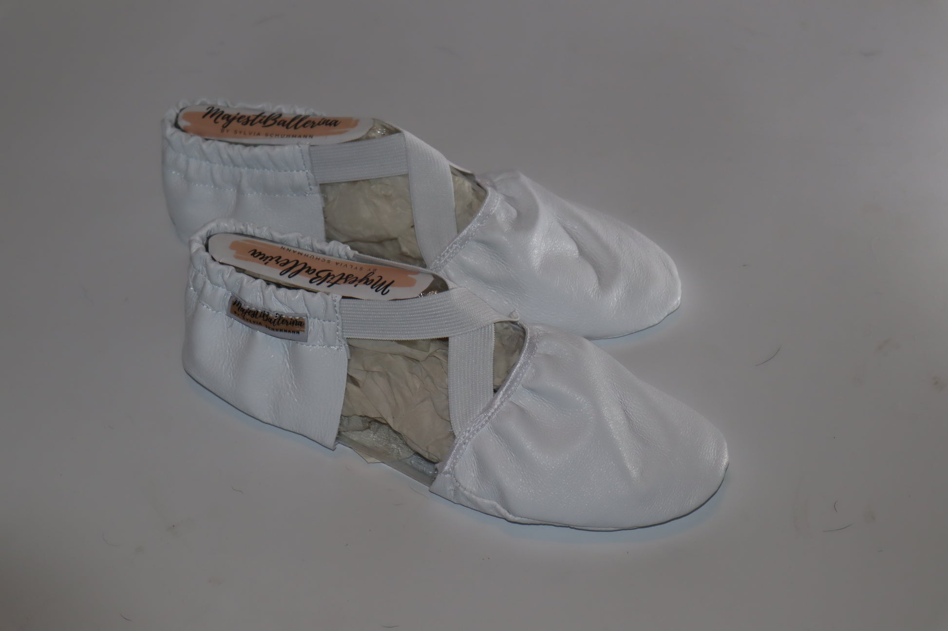 MajestiBallerina handmade Dance Ballerina soft cross Caps mit Fersenschale